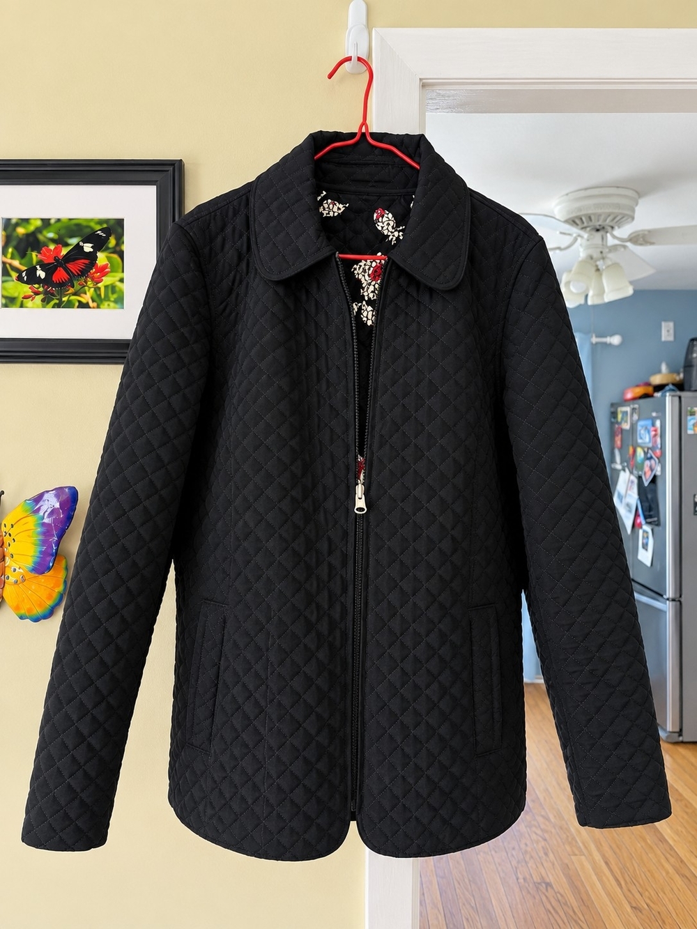 Women's Floral Reversible Quilted Jacket in Black
